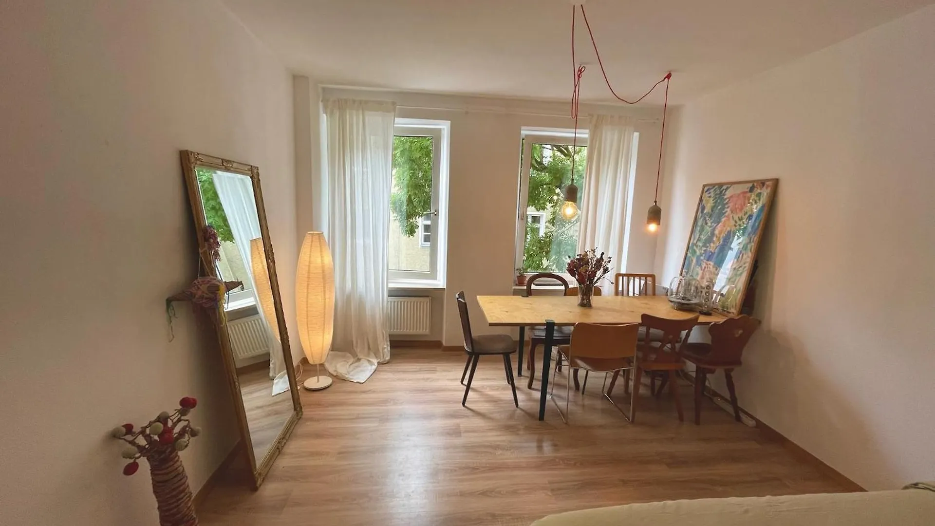 Beautiful Apartment In Central Munich